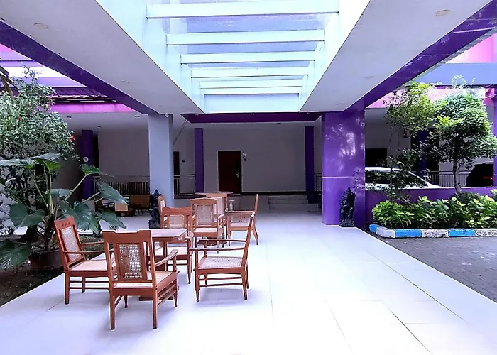 Twin Star Hotel Surakarta 
